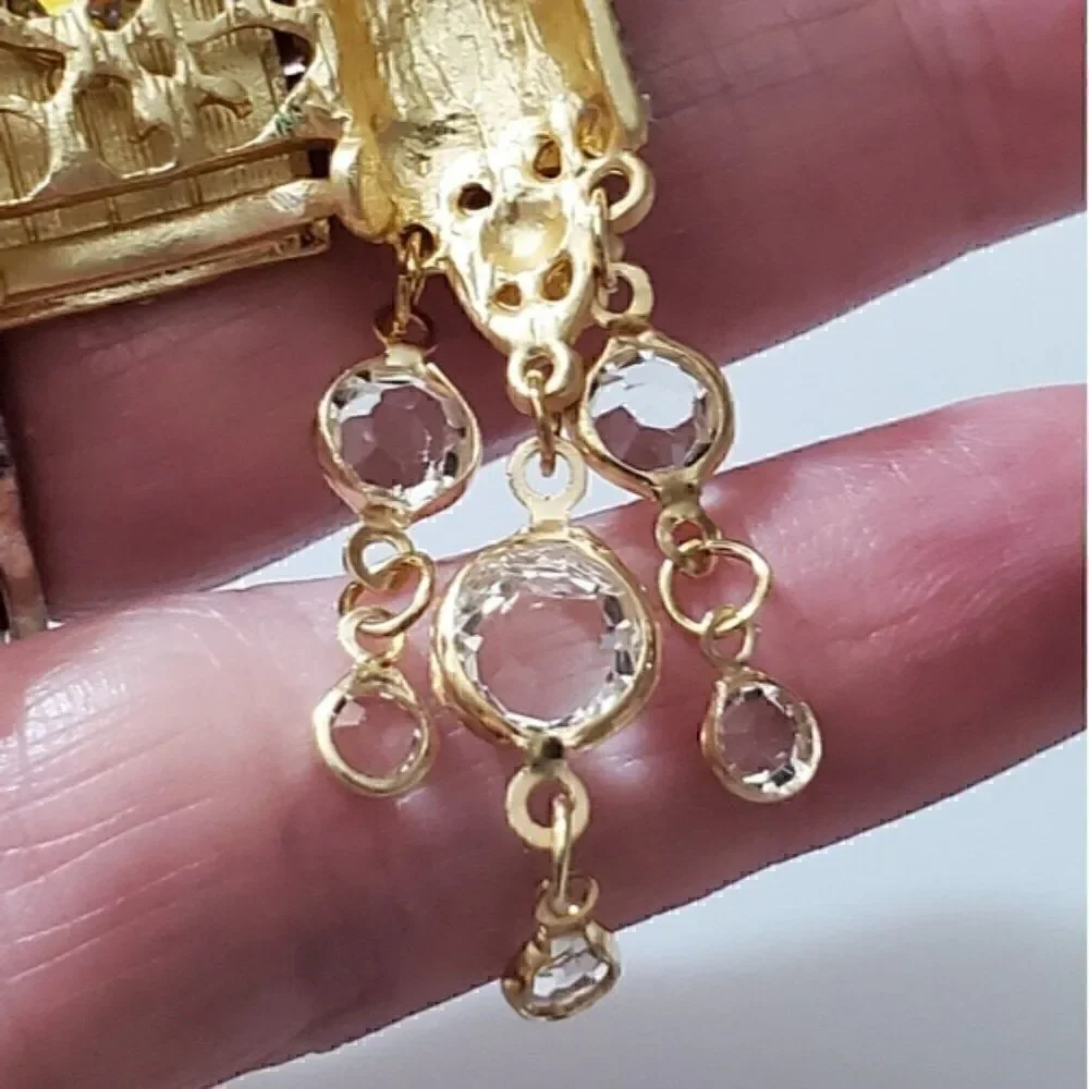 Fairy castle Austrian bezel crystals sparkly Rhinestones New Big kitchy princess